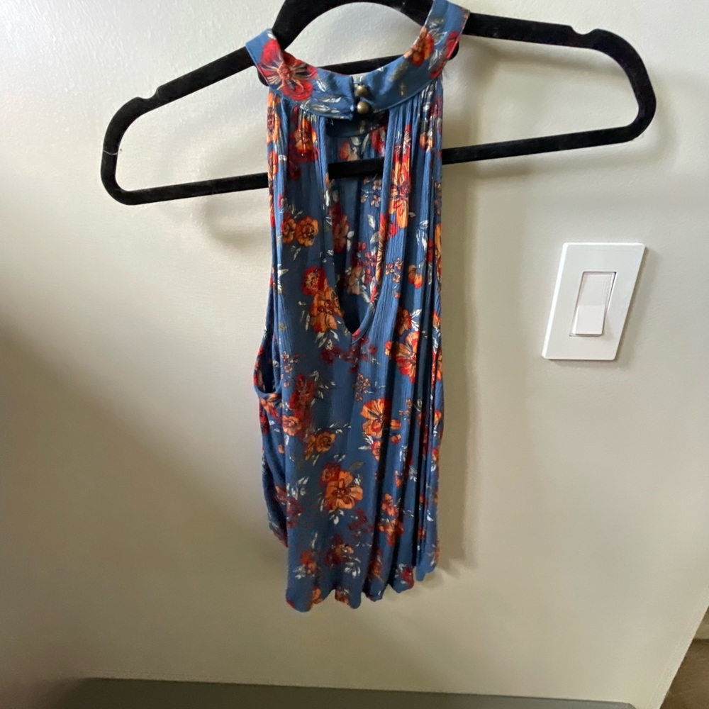 Tank Top - Picture 2 of 3